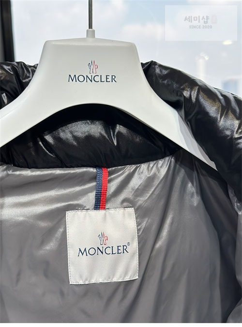 Moncler 몽클레어 마야 Maya 숏 다운 패딩 자켓 의류 9번 이미지