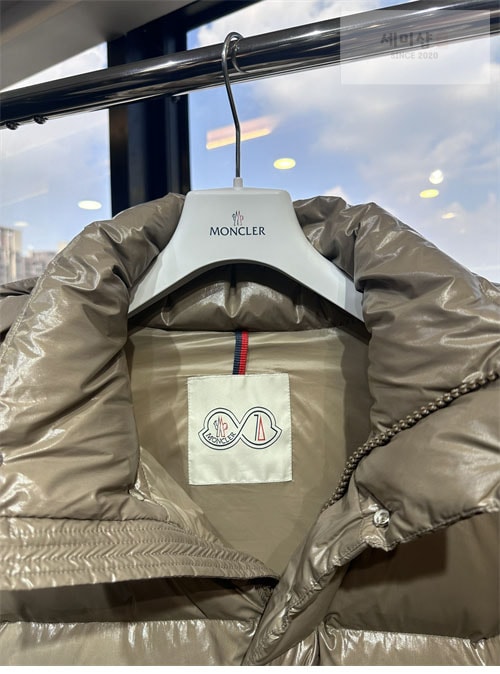 Moncler 몽클레어 마야 Maya 70 숏 다운 패딩 자켓 의류 3번 이미지
