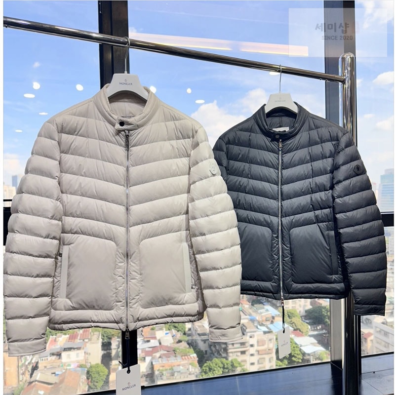 Moncler 몽클레어 마우린엔느 Maurienne 다운 경량 패딩 의류 22번 이미지
