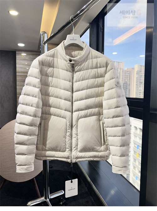 Moncler 몽클레어 마우린엔느 Maurienne 다운 경량 패딩 의류 23번 이미지