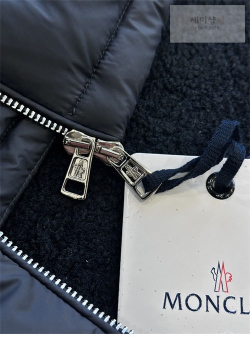 Moncler 몽클레어 마우린엔느 Maurienne 다운 경량 패딩 의류 15번 이미지