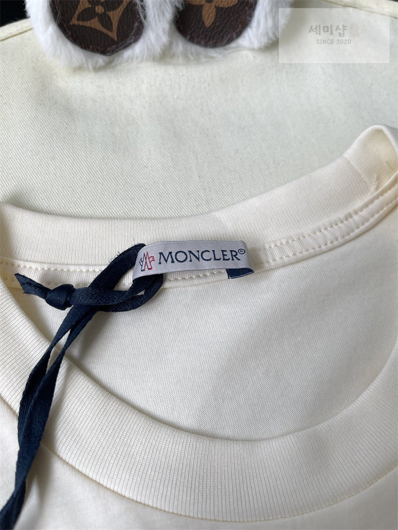 Moncler 몽클레어 마크라메 트리밍 코튼 티셔츠 블랙 의류 21번 이미지