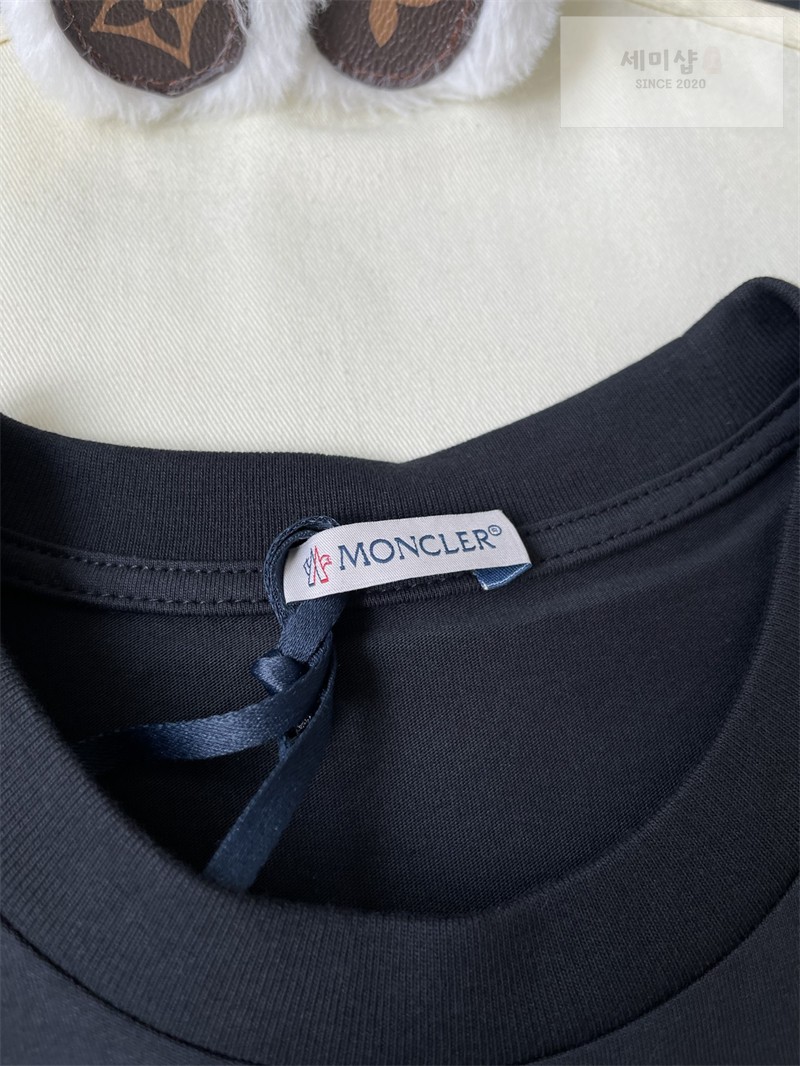 Moncler 몽클레어 마크라메 트리밍 코튼 티셔츠 블랙 의류 30번 이미지