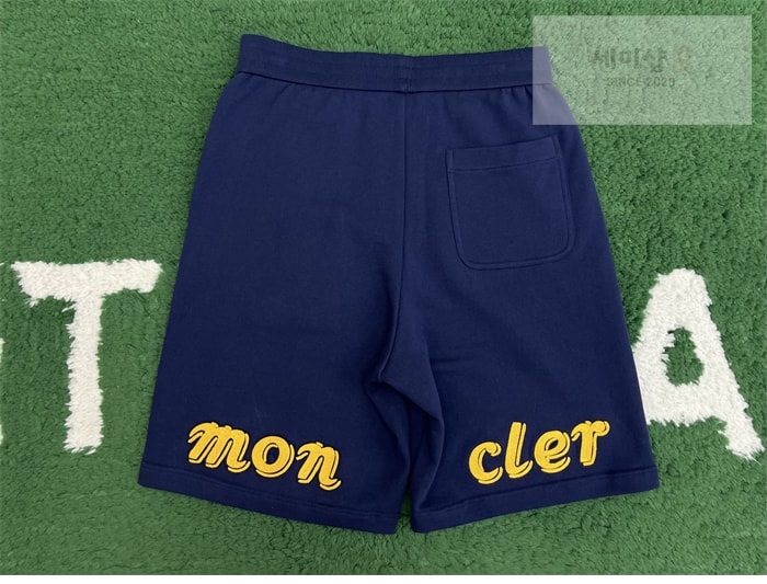 Moncler 몽클레어 메르세데스 벤츠 by니고 숏 팬츠 다크 블루 의류 6번 이미지