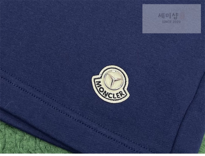 Moncler 몽클레어 메르세데스 벤츠 by니고 숏 팬츠 다크 블루 의류 8번 이미지