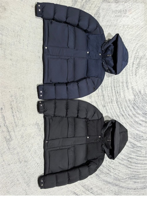 Moncler 몽클레어 무살라 Mussala 숏 다운패딩 의류 3번 이미지