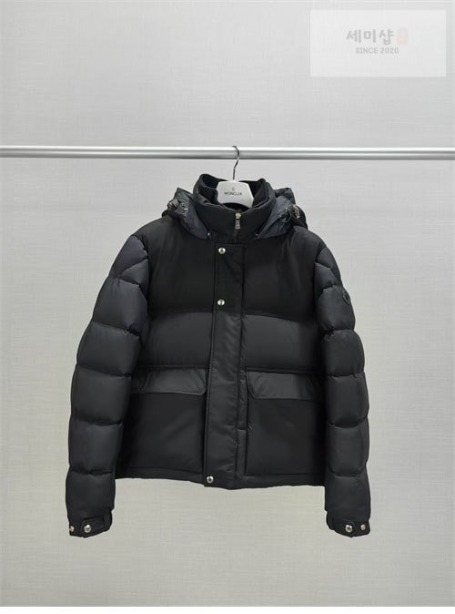 Moncler 몽클레어 무살라 Mussala 숏 다운패딩 의류 5번 이미지