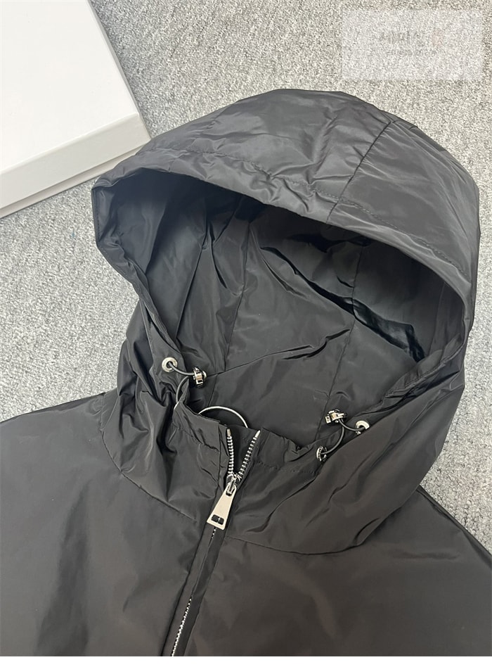 Moncler 몽클레어 밀리오 자켓 의류 18번 이미지