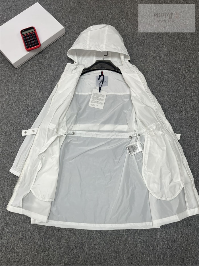 Moncler 몽클레어 밀리오 자켓 의류 10번 이미지
