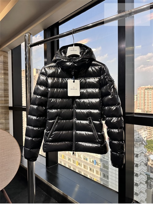 Moncler 몽클레어 바디 Body 다운 패딩 자켓 의류 3번 이미지