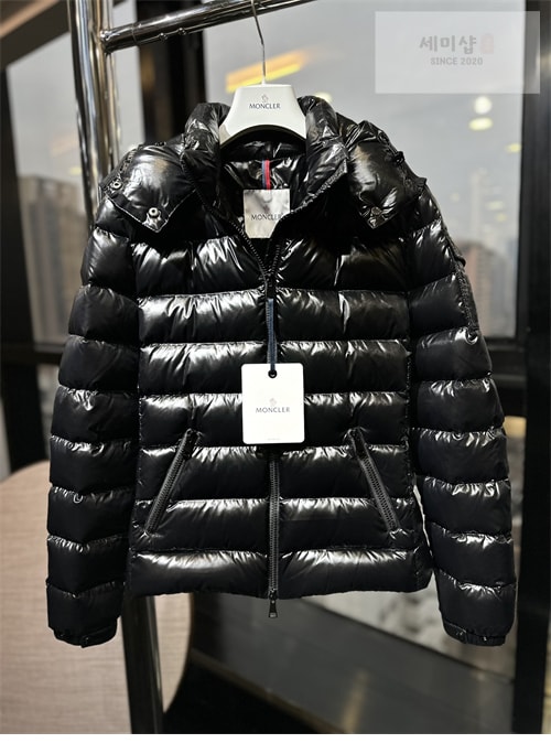 Moncler 몽클레어 바디 Body 다운 패딩 자켓 의류 12번 이미지