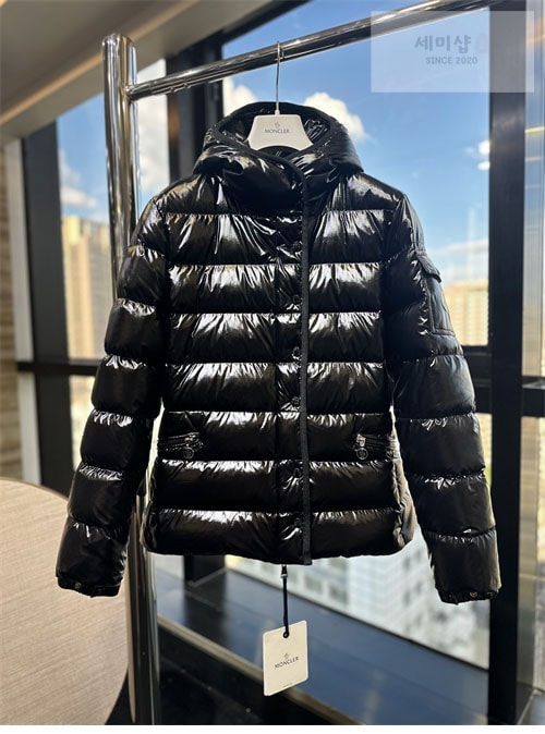 Moncler 몽클레어 바란테 Barante 여성 숏 다운 패딩 자켓 의류 22번 이미지
