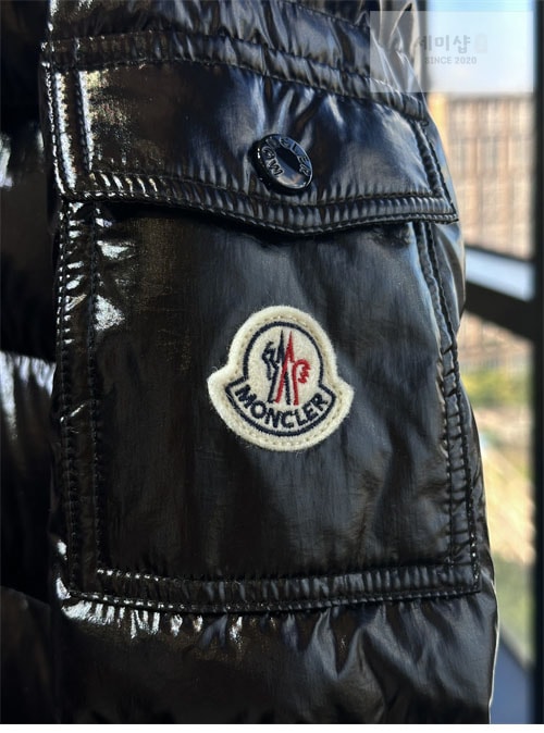 Moncler 몽클레어 바란테 Barante 여성 숏 다운 패딩 자켓 의류 30번 이미지
