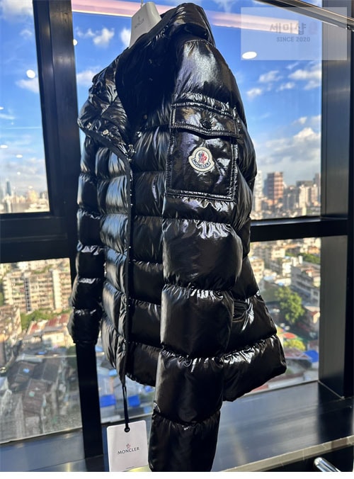 Moncler 몽클레어 바란테 Barante 여성 숏 다운 패딩 자켓 의류 24번 이미지