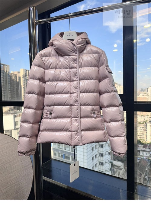 Moncler 몽클레어 바란테 Barante 여성 숏 다운 패딩 자켓 의류 8번 이미지