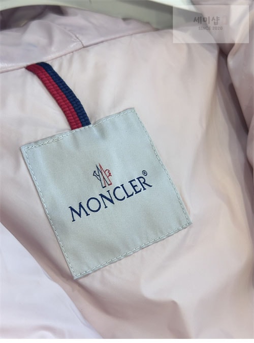 Moncler 몽클레어 바란테 Barante 여성 숏 다운 패딩 자켓 의류 13번 이미지