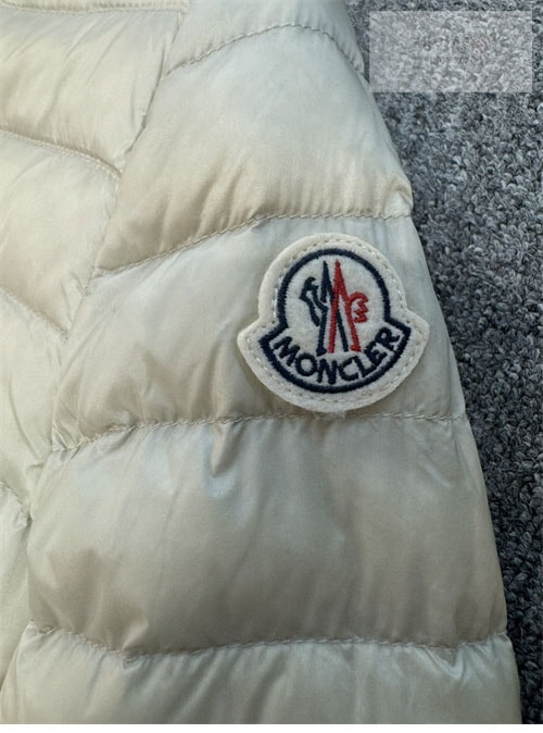 Moncler 몽클레어 바벨 Barbel 여성용 경량 롱패딩 의류 17번 이미지