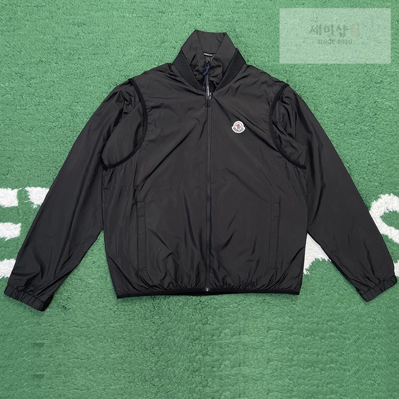 Moncler 몽클레어 베르니 숏 다운 자켓 의류 1번 이미지
