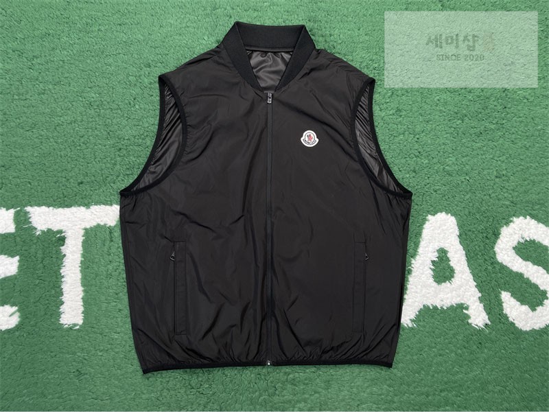 Moncler 몽클레어 베르니 숏 다운 자켓 의류 19번 이미지