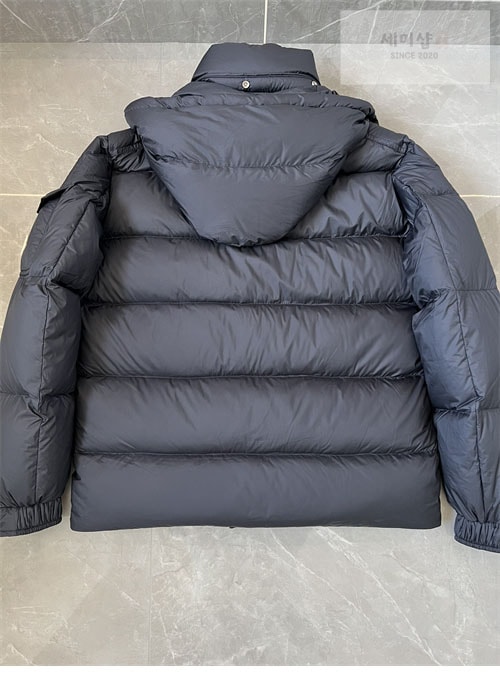 Moncler 몽클레어 베제르 Vezere 숏 패딩 다운 자켓 레플리카 13번 이미지 - 의류 | 세미샵 레플리카 사이트