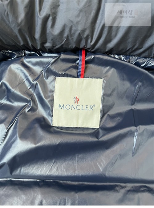 Moncler 몽클레어 베제르 Vezere 숏 패딩 다운 자켓 레플리카 17번 이미지 - 의류 | 세미샵 레플리카 사이트