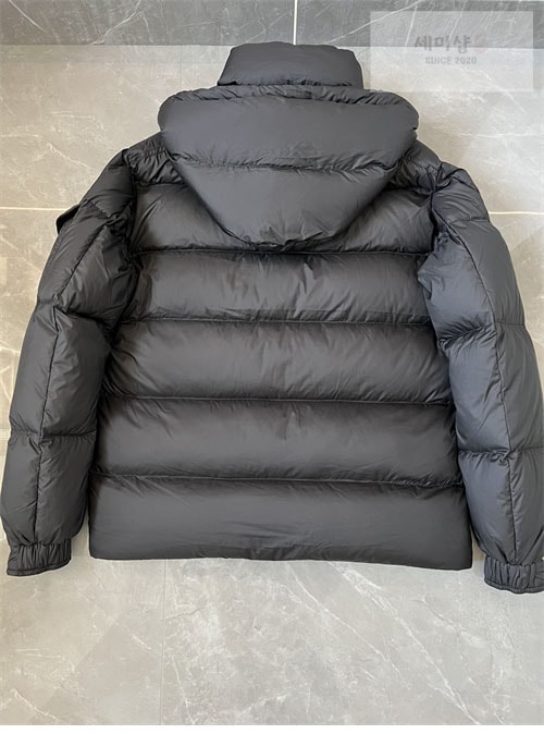 Moncler 몽클레어 베제르 Vezere 숏 패딩 다운 자켓 레플리카 20번 이미지 - 의류 | 세미샵 레플리카 사이트