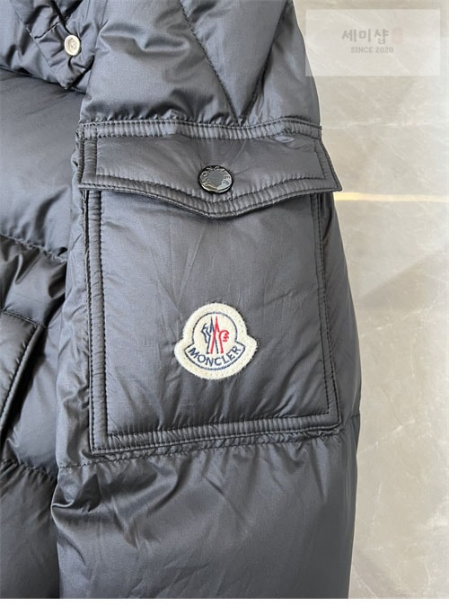Moncler 몽클레어 베제르 Vezere 숏 패딩 다운 자켓 레플리카 24번 이미지 - 의류 | 세미샵 레플리카 사이트