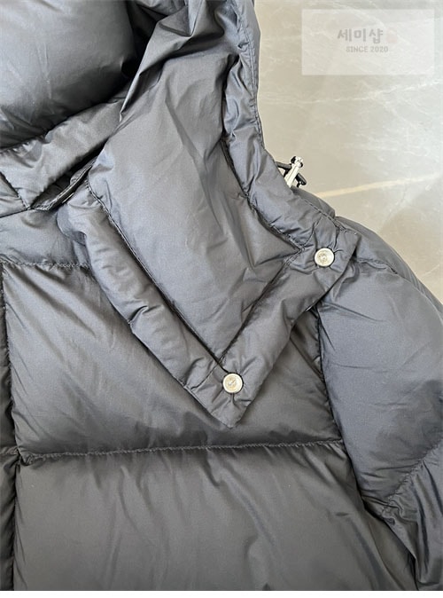 Moncler 몽클레어 베제르 Vezere 숏 패딩 다운 자켓 레플리카 28번 이미지 - 의류 | 세미샵 레플리카 사이트