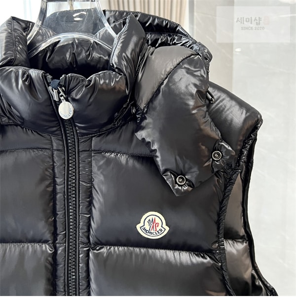 Moncler 몽클레어 보머스 Bormes 다운 패딩 베스트 의류 15번 이미지