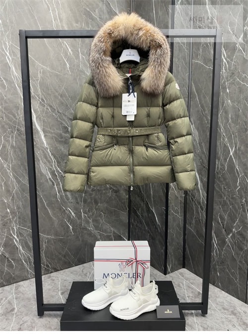 Moncler 몽클레어 보에드 Boed 숏 다운 패딩 의류 2번 이미지