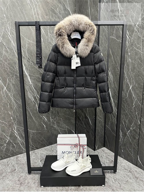 Moncler 몽클레어 보에드 Boed 숏 다운 패딩 의류 13번 이미지