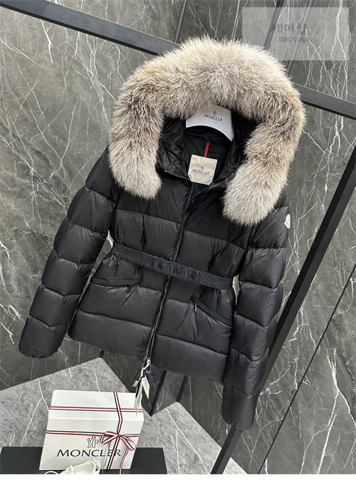 Moncler 몽클레어 보에드 Boed 숏 다운 패딩 의류 15번 이미지