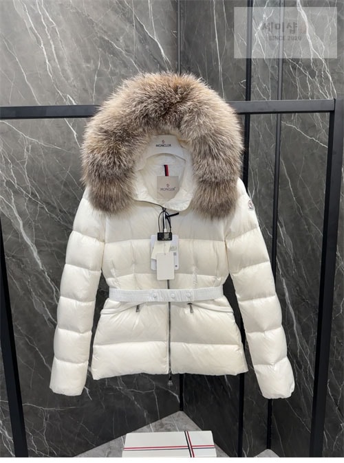 Moncler 몽클레어 보에드 Boed 숏 다운 패딩 의류 30번 이미지