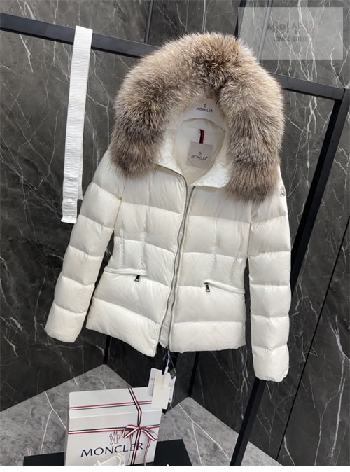 Moncler 몽클레어 보에드 Boed 숏 다운 패딩 의류 19번 이미지
