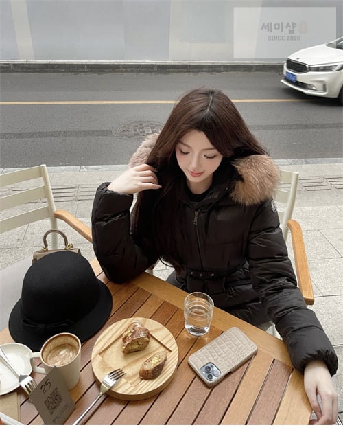 Moncler 몽클레어 보에드 Boed 숏 다운 패딩 의류 25번 이미지