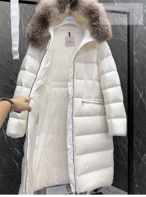 Moncler 몽클레어 보에딕 Boedic 롱 다운 패딩 의류 30번 이미지