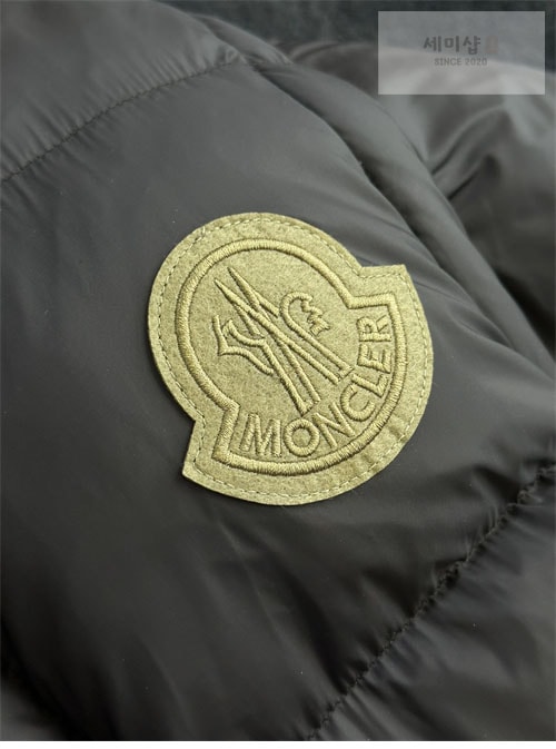 Moncler 몽클레어 사이클론 Cyclone 숏 다운 패딩 자켓 2컬러 의류 8번 이미지