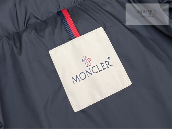 Moncler 몽클레어 솔라얀 Solayan 숏 다운 패딩 자켓 의류 7번 이미지