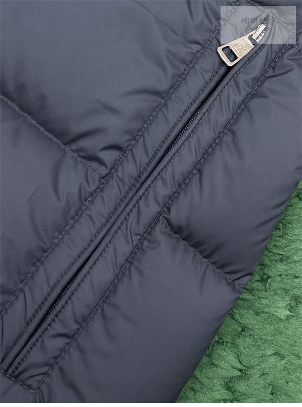 Moncler 몽클레어 솔라얀 Solayan 숏 다운 패딩 자켓 의류 10번 이미지