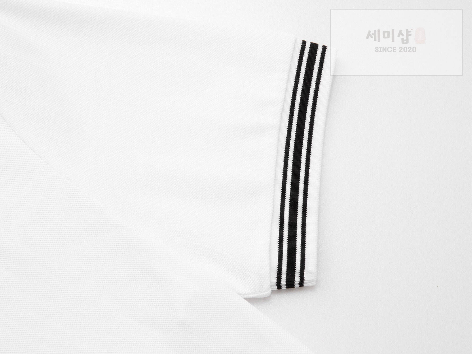몽클레어 몽클레어 스크립트 로고 피케 셔츠 화이트 의류 6번 이미지