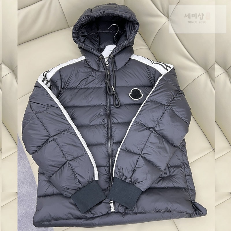 Moncler 몽클레어 스텔라이어 Stellaire 숏 다운 패딩 자켓 의류 24번 이미지