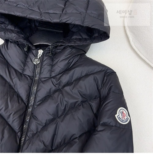 Moncler 몽클레어 아르젠노 Argenno 숏 패딩 다운 자켓 의류 1번 이미지