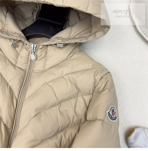 Moncler 몽클레어 아르젠노 Argenno 숏 패딩 다운 자켓 의류 8번 이미지