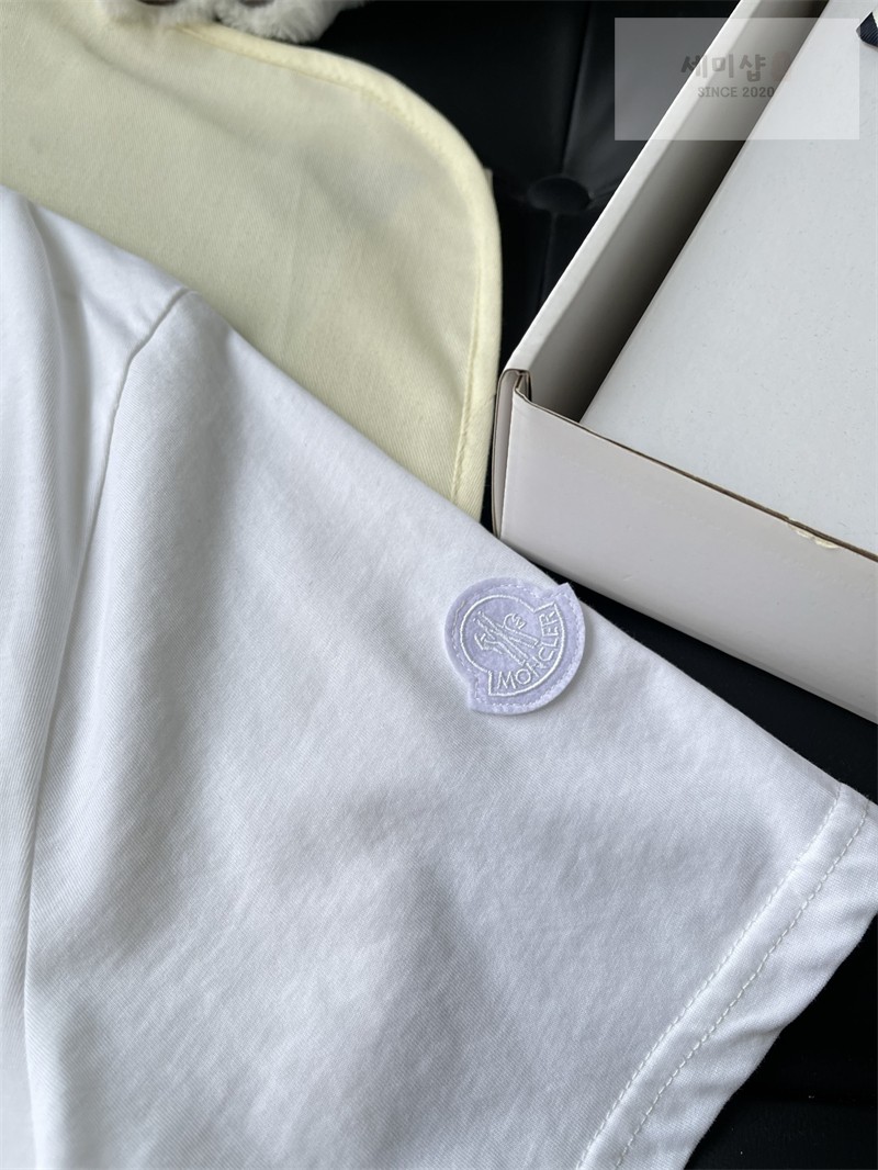 Moncler 몽클레어 아카이비오 크리에이티브 코튼 반팔 티셔츠 블랙 의류 28번 이미지