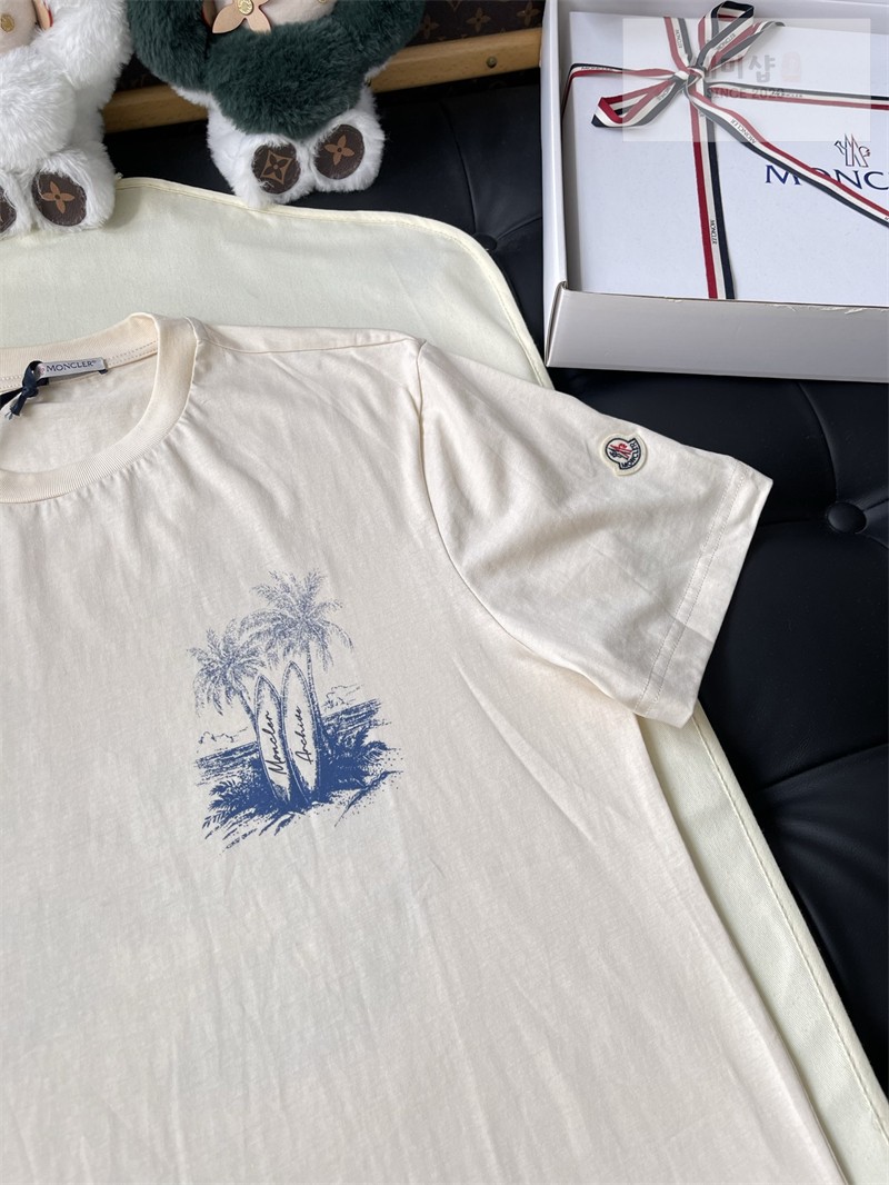 Moncler 몽클레어 야자수 서프보드 그래픽 프린트 반팔 티셔츠 블랙 의류 25번 이미지