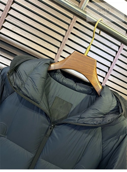 Moncler 몽클레어 엑스 EXE 롱 패딩 다운 자켓 의류 4번 이미지