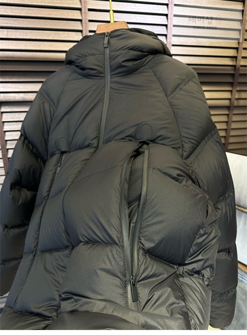 Moncler 몽클레어 엑스 EXE 롱 패딩 다운 자켓 의류 16번 이미지