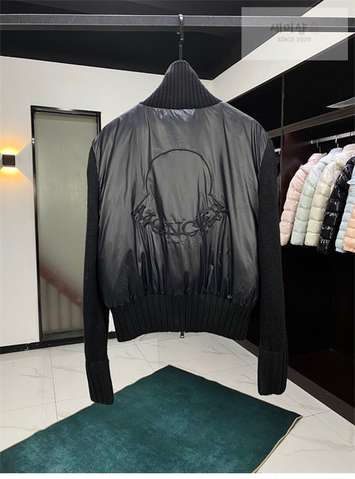Moncler 몽클레어 여성용 니트 숏 패딩 의류 11번 이미지