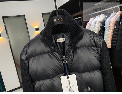 Moncler 몽클레어 여성용 니트 숏 패딩 의류 12번 이미지