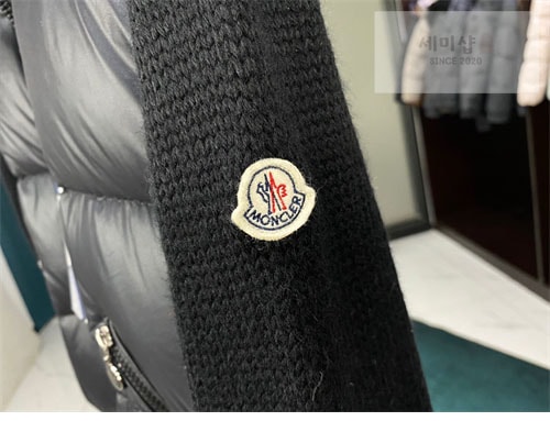 Moncler 몽클레어 여성용 니트 숏 패딩 의류 13번 이미지